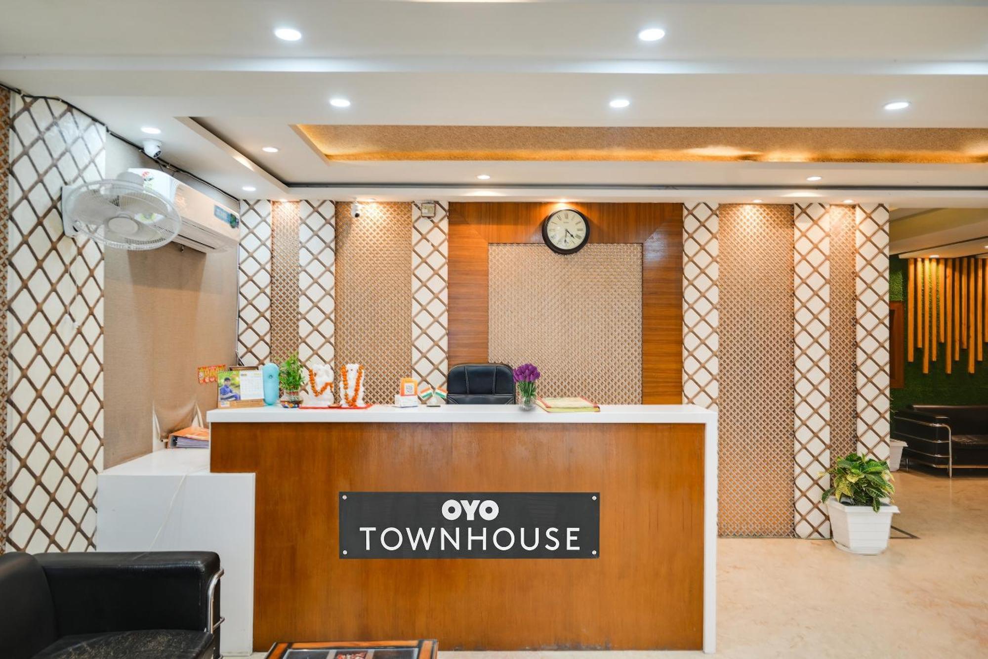 Townhouse Oak Ar Ganges Premium